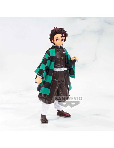 FIGURA GRANDISTA KIMETSU NO YAIBA DEMON SLAYER TANJIRO KAMADO