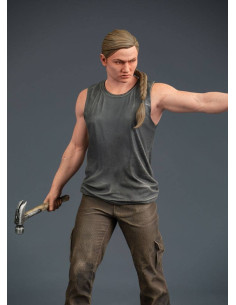 ESTATUA DARK HORSE DELUXE THE LAST OF US PART 2 ABBY W/ GUN & HAMMER FIGURE 23cm