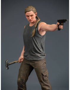 ESTATUA DARK HORSE DELUXE THE LAST OF US PART 2 ABBY W/ GUN & HAMMER FIGURE 23cm 2