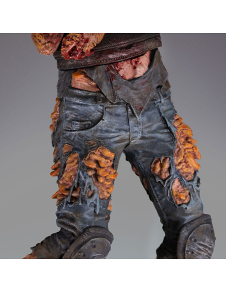ESTATUA DARK HORSE DELUXE THE LAST OF US PART 2 ARMORED CLICKER FIGURE 22cm