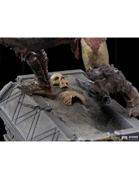 ESTATUA ART SCALE EL SEÑOR DE LOS ANILLOS ORCO CON ARMADURA