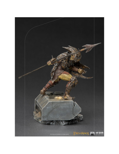 ESTATUA ART SCALE EL SEÑOR DE LOS ANILLOS ORCO CON ARMADURA