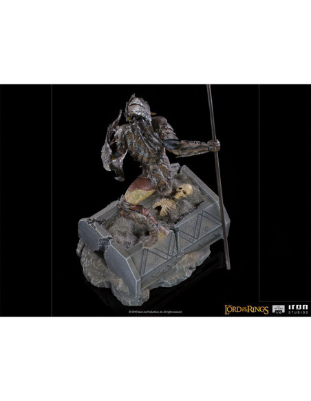 ESTATUA ART SCALE EL SEÑOR DE LOS ANILLOS ORCO CON ARMADURA