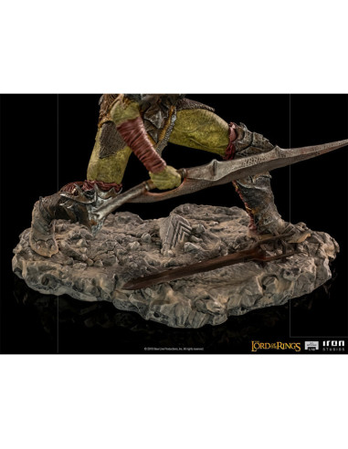 ESTATUA ART SCALE EL SEÑOR DE LOS ANILLOS ORCO SWORDSMAN
