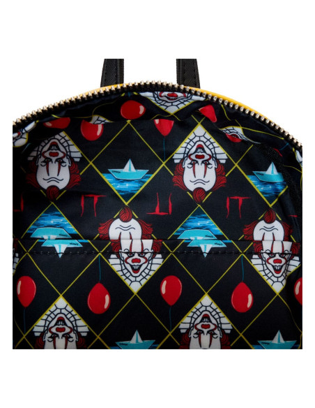 MOCHILA LOUNGEFLY IT PENNYWISE RAINCOAT