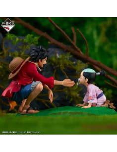FIGURA ICHIBAN KUJI ONE PIECE REVIBLE MOMENTS LUFFY & MOMONOSUKE KOZUKI